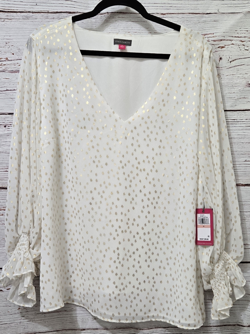 Vince Camuto Ivory Gold Metallic Blouse 2X NWT V Neck Smocked Sleeve